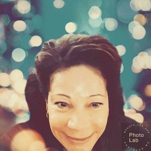 Meet your Posher, Manuela